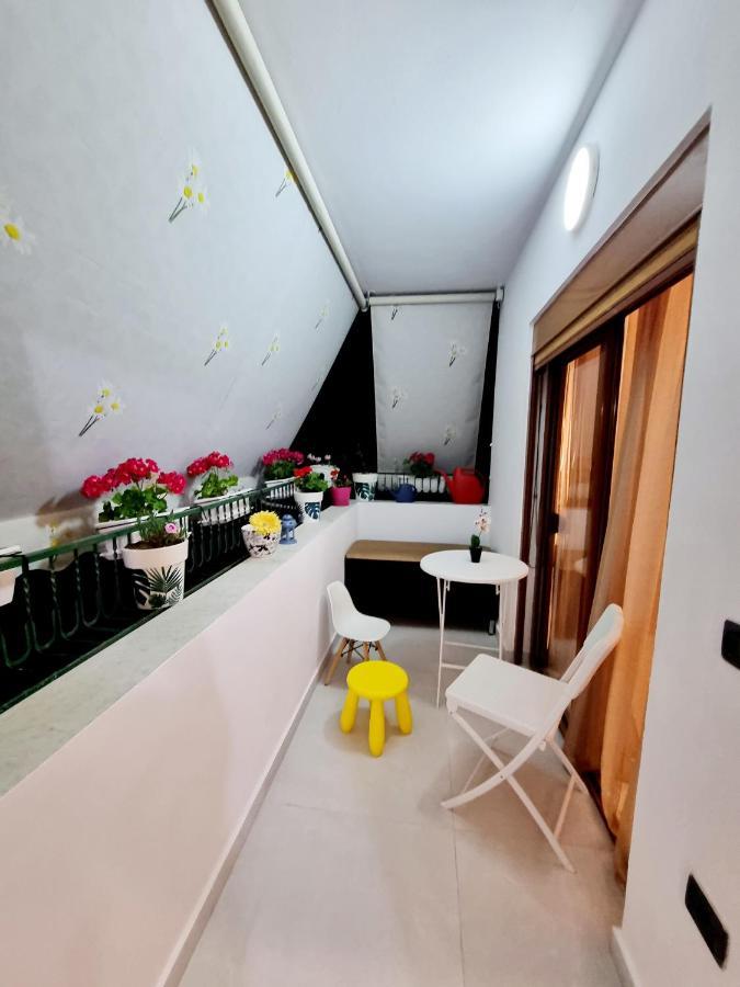 Holiday Apartment Near The Sea Durrës Esterno foto